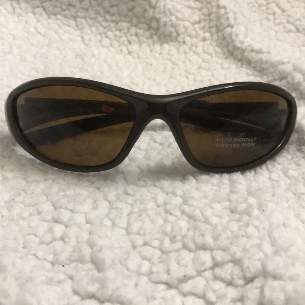 Men’s sunglasses.